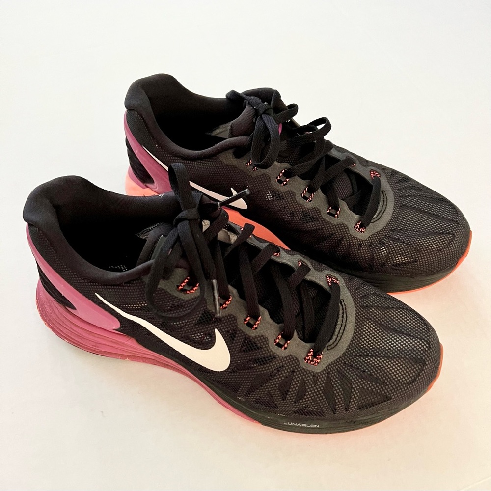 NIKE Lunarglide 6 Running Shoes